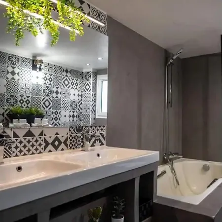 Avec Mezzanine 아파트 *